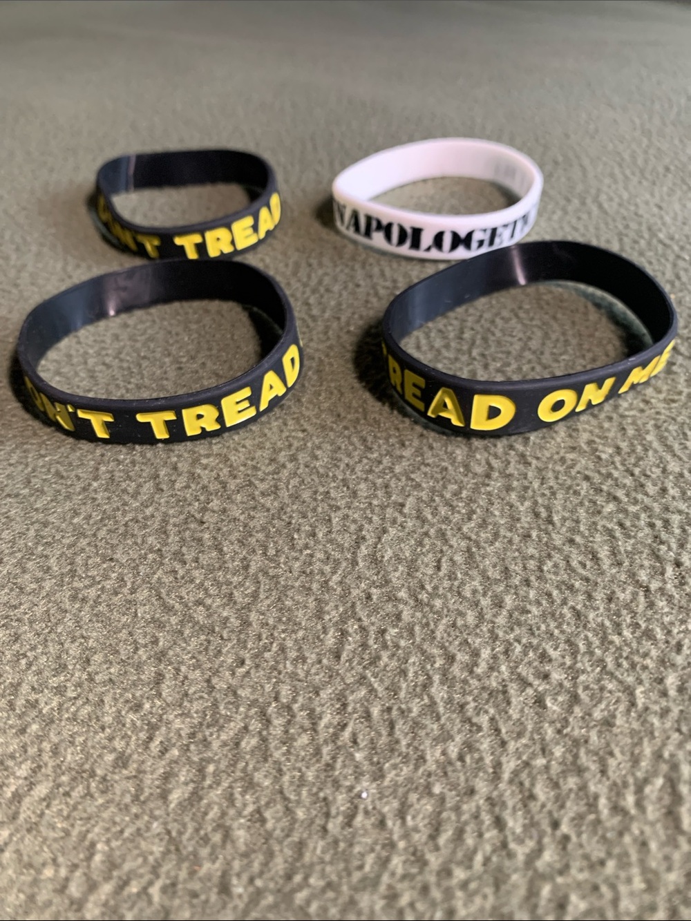 New bracelets. 3 Don’t Tread on Me and 1 Unapologetic Patriot. Approx 2.5”.